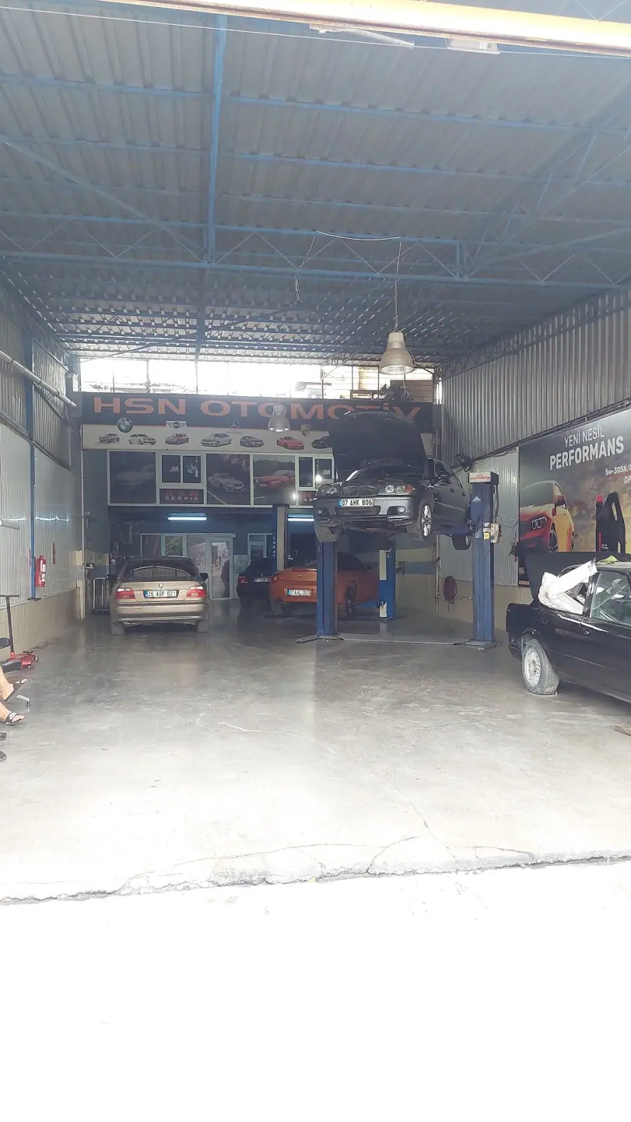 HSN Otomotiv atölyesi, Akdeniz Sanayi Sitesi